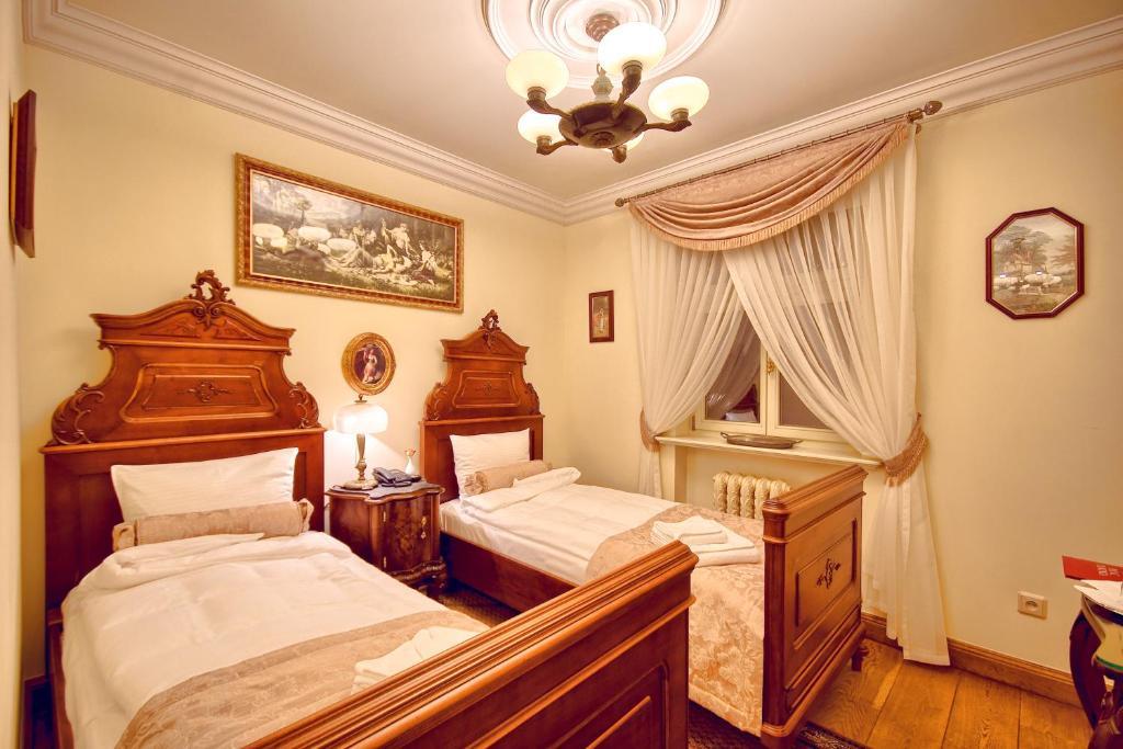 Palac Tlokinia Kaliszki 部屋 写真