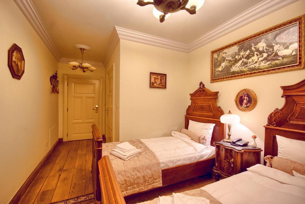 Palac Tlokinia Kaliszki 部屋 写真