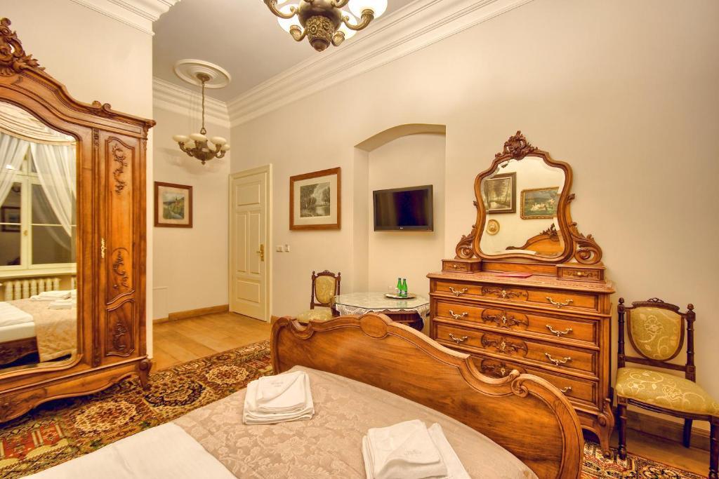 Palac Tlokinia Kaliszki 部屋 写真